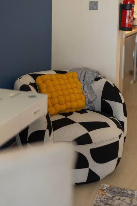 523 Groovy Getaway Apartment *