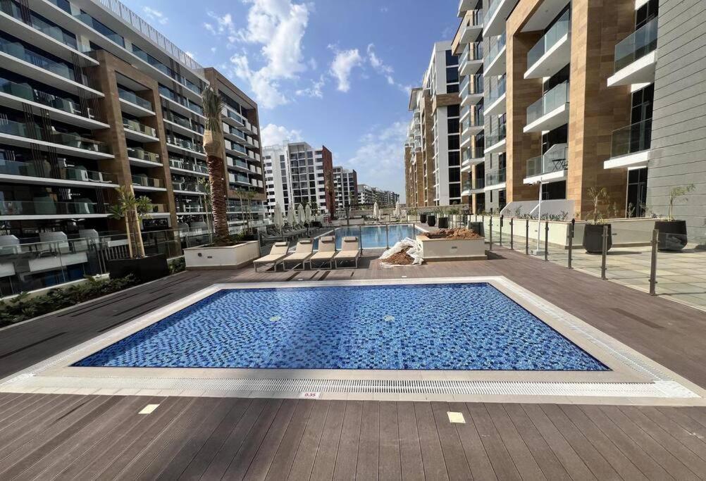 523 Groovy Getaway Apartment Dubai